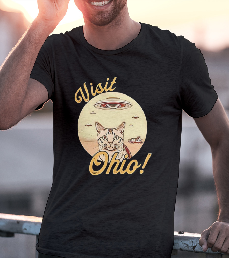 Visit Ohio Cat UFO Alien Spaceship Adventure T-Shirt