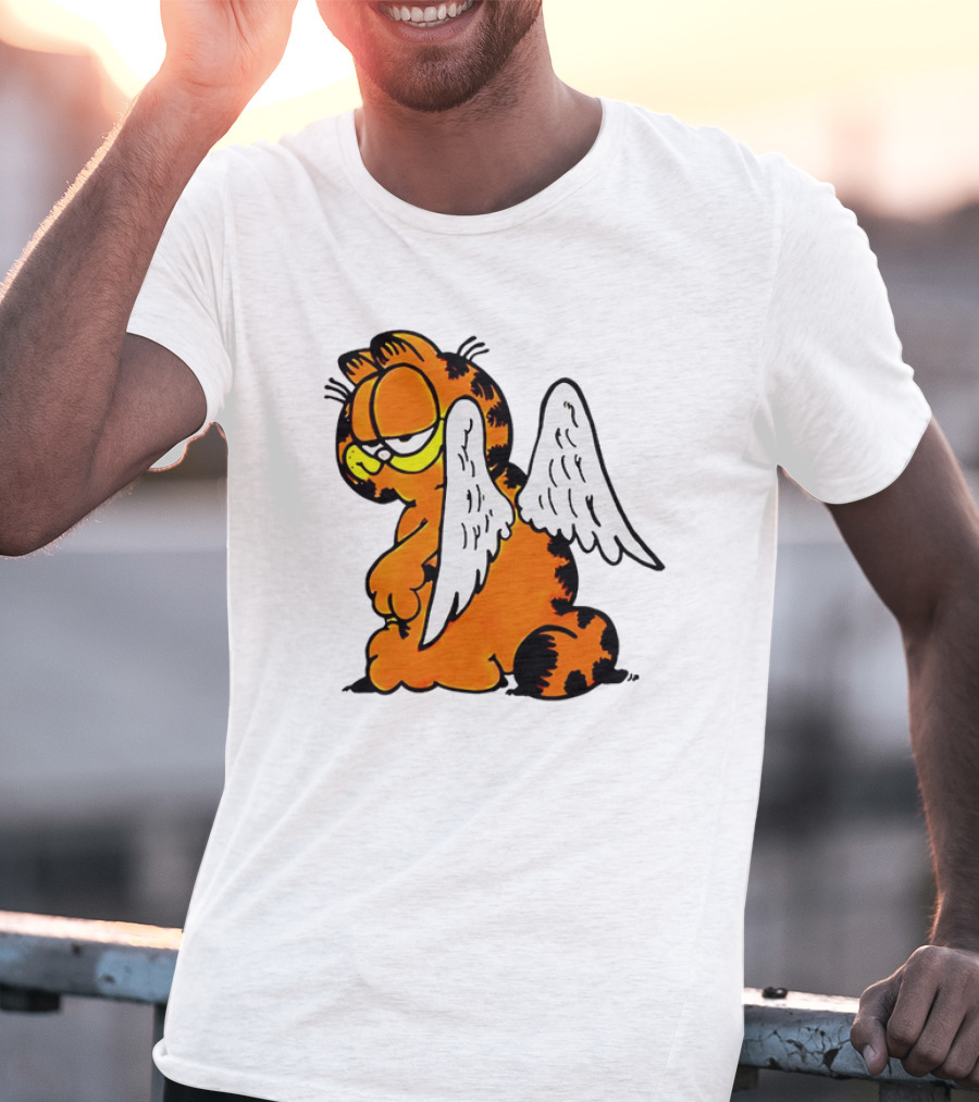 Angel Garfield Funny Vintage Comic Character With Wings T-Shirt