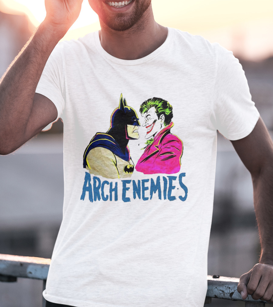 Batman Joker Arch Enemies Comics Face-Off Iconic Showdown T-Shirt