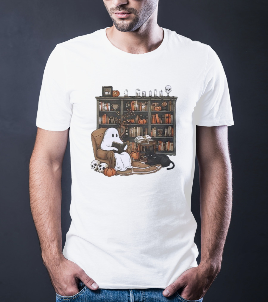 Retro Ghost Reading Books Skeletons Pumpkins Black Cat Library T-Shirt