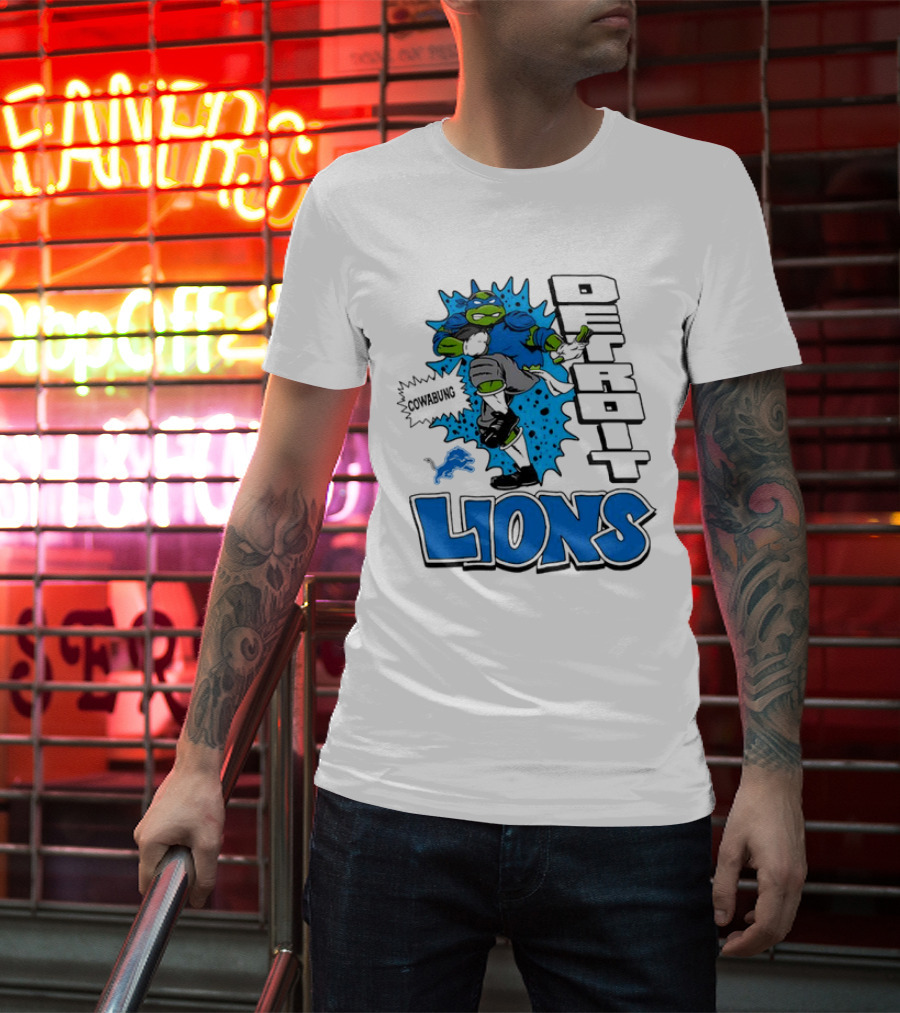 Leonardo Ninja Turtles Cowabunga Detroit Lions Football T-Shirt