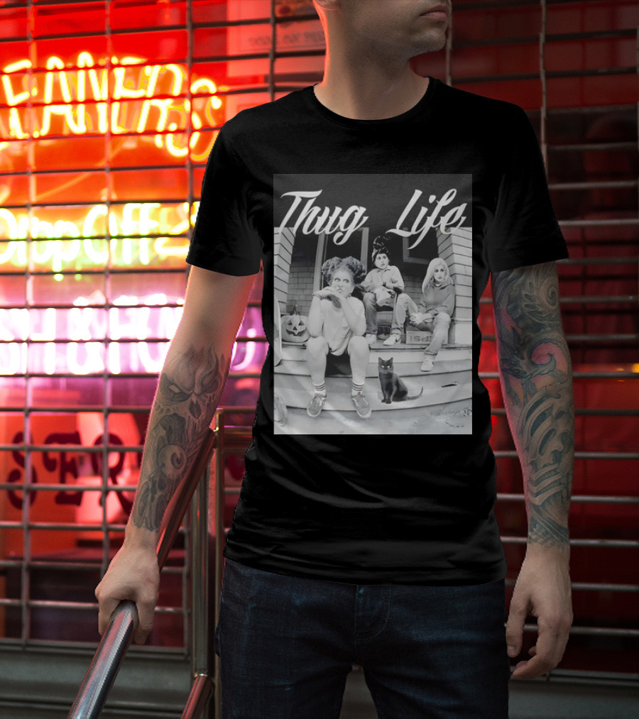 Hocus Pocus Thug Life Witchy Trio With Black Cat And Pumpkin Porch Scene T-Shirt