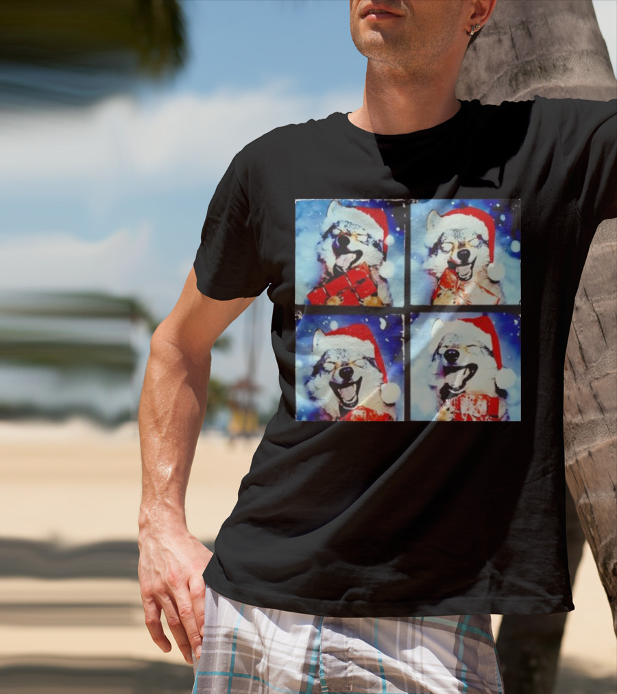 Festive Wolf Santa Hat Selfie Christmas T-Shirt