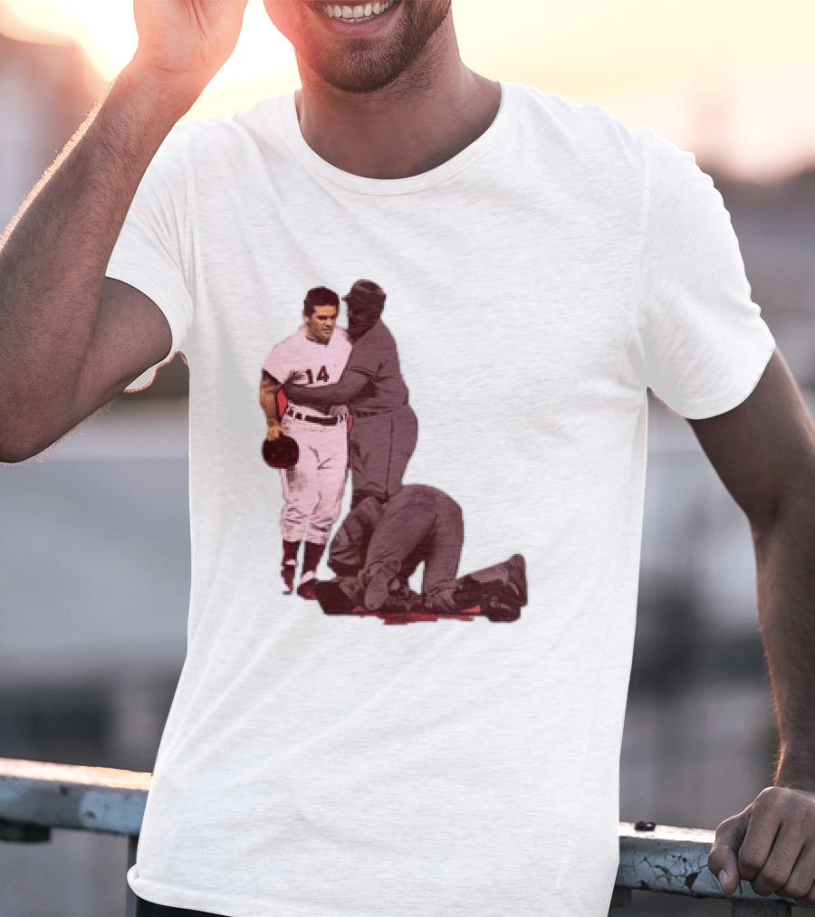 Pete Rose Levels Ray Fosse Baseball Collision Moment T-Shirt