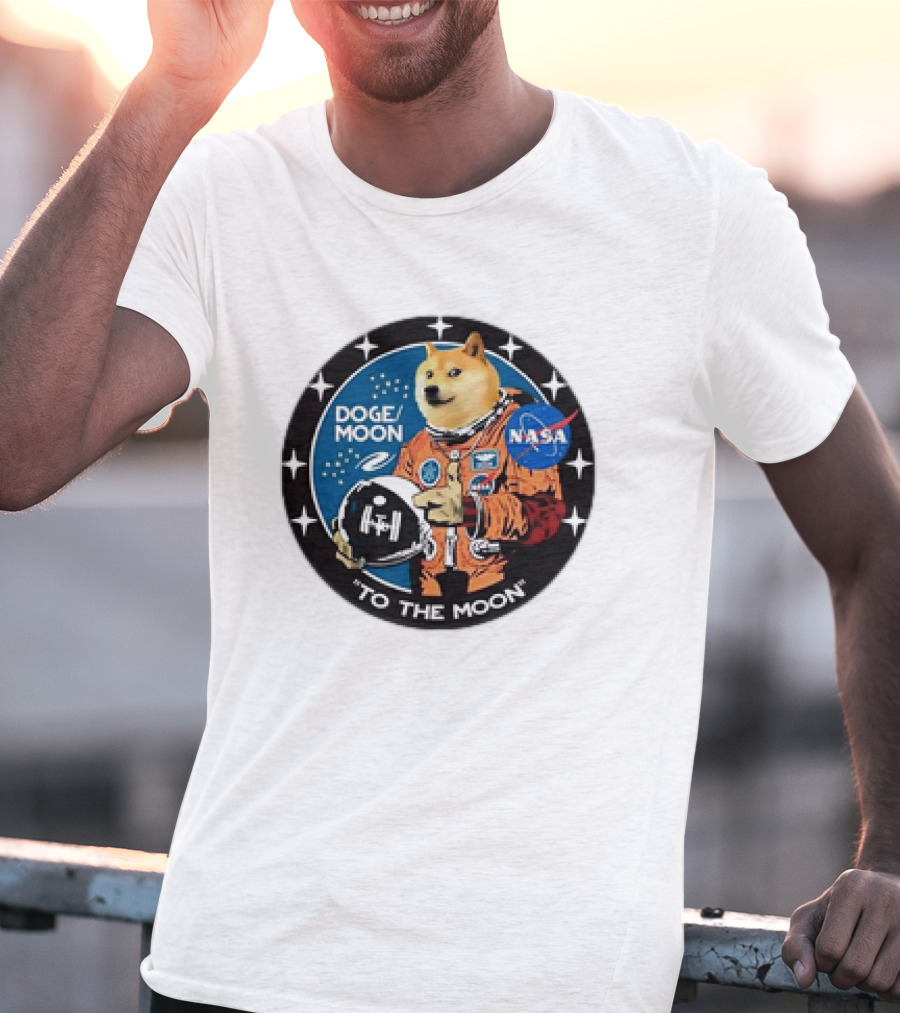 DOGE Moon NASA Astronaut Dogecoin To The Moon T-Shirt