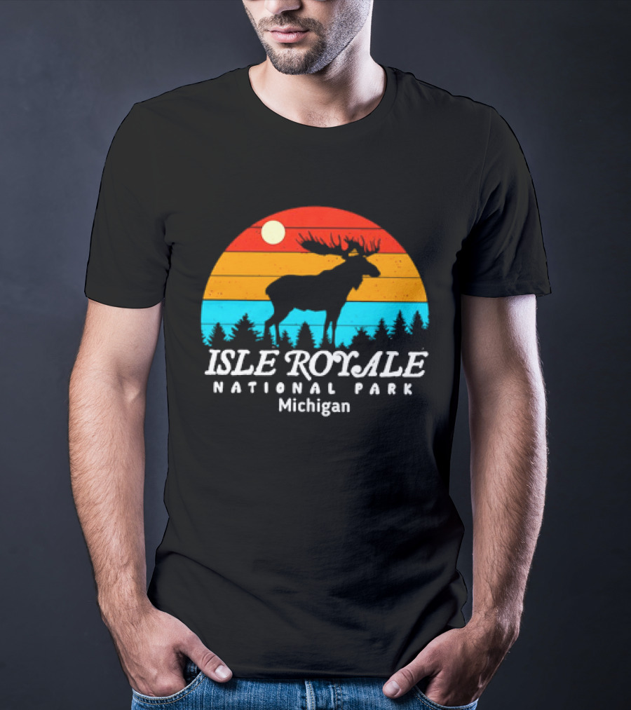 Isle Royale National Park Michigan Vintage Sunset Moose T-Shirt