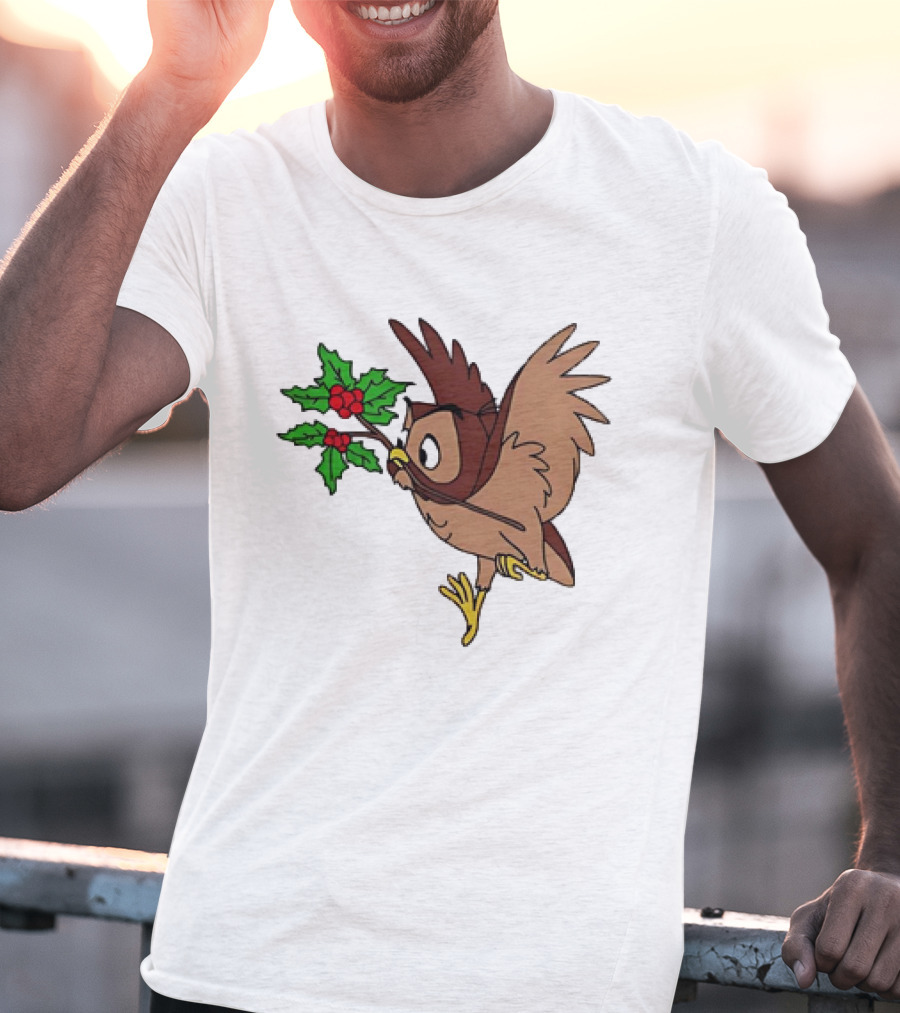 Owl With Holly Branch Festive Christmas Classic T-Shirt