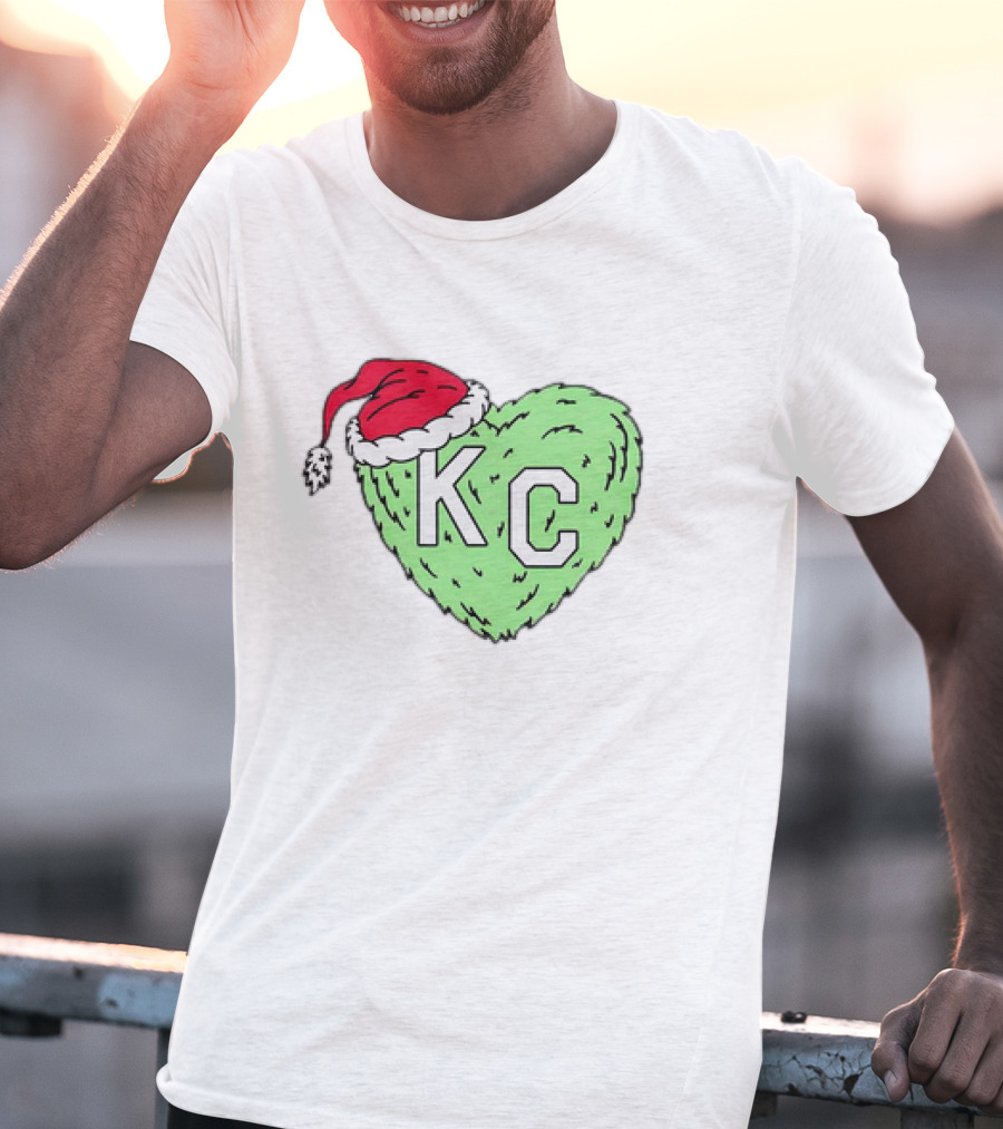 Grinch KC Heart Christmas Santa Hat T-Shirt