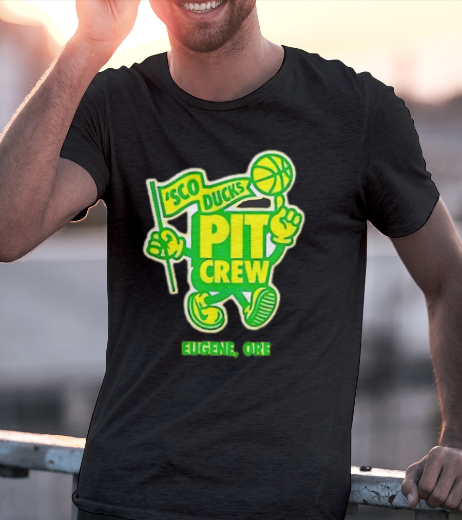 Sco Ducks Pit Crew Eugene Ore Oregon Ducks Basketball T-Shirt