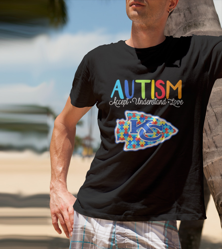 Kansas City Chiefs Autism Accept Understand Love Puzzle T-Shirt