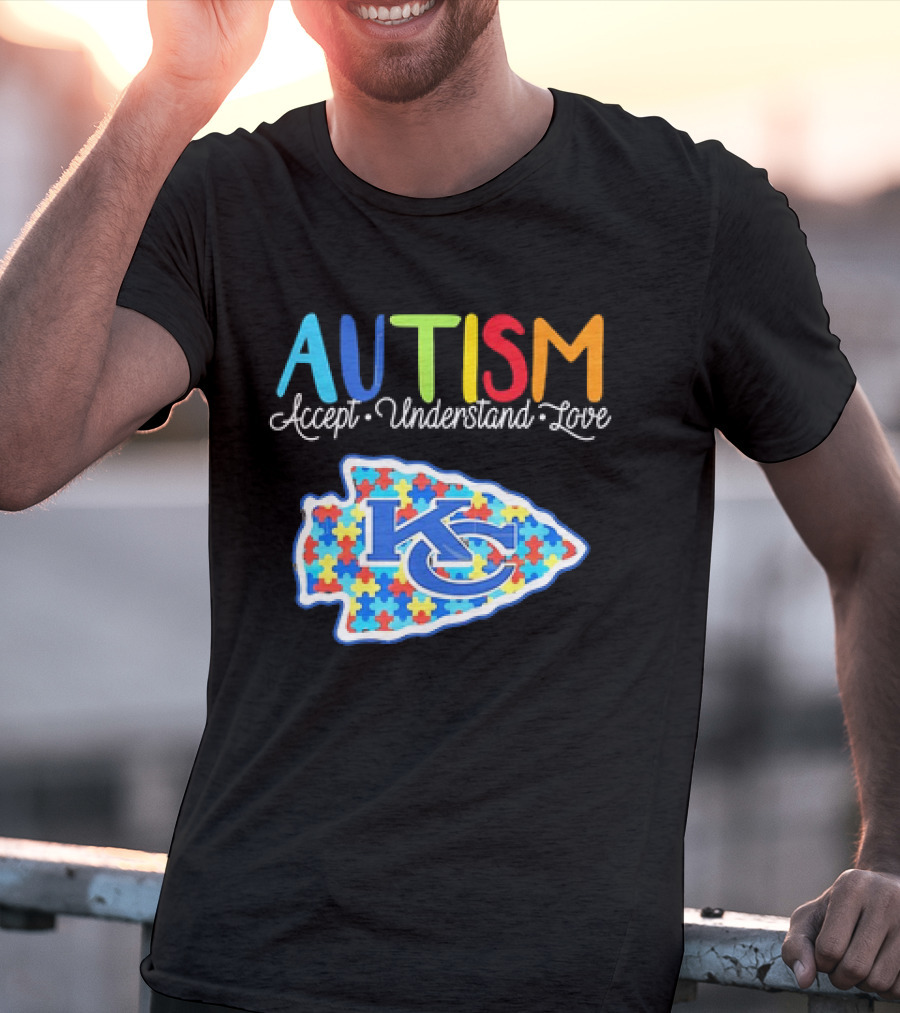 Kansas City Chiefs Autism Accept Understand Love Puzzle T-Shirt