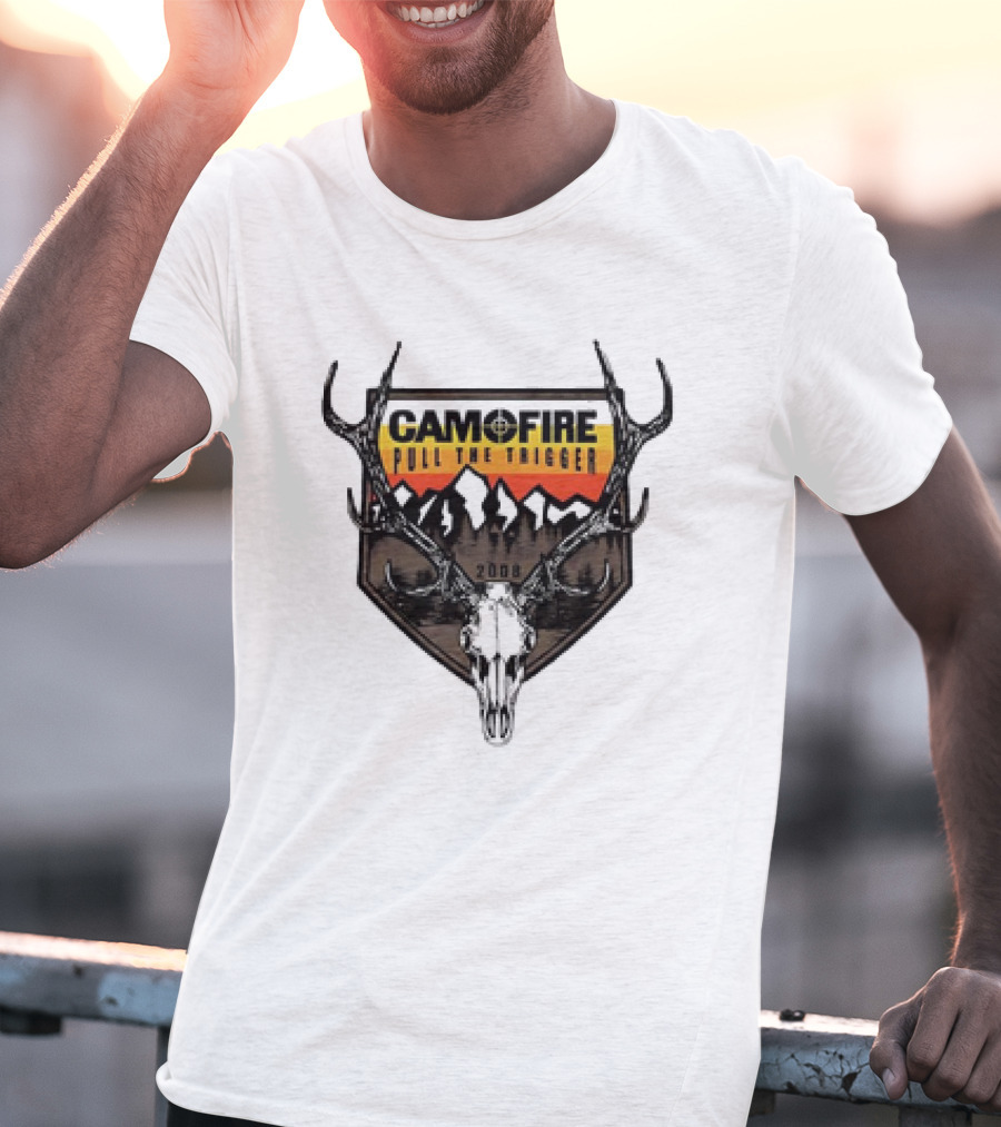 CAMOFIRE Pull The Trigger 2008 Deer Skull And Antlers Mountain T-Shirt