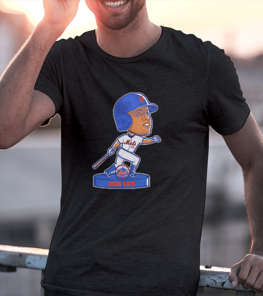 Juan Soto New York Mets Bobblehead Cartoon Mets Logo Baseball T-Shirt