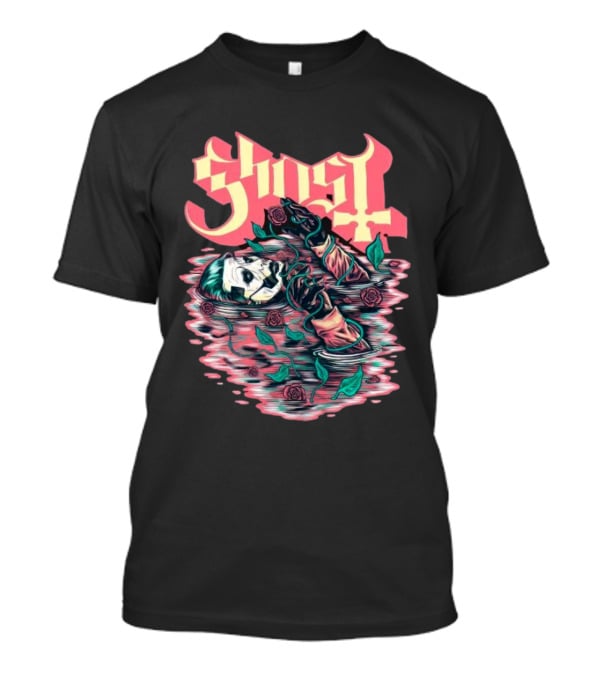 Ghost Pre-Raphaelite Art Nouveau Illustration With Roses T-Shirt
