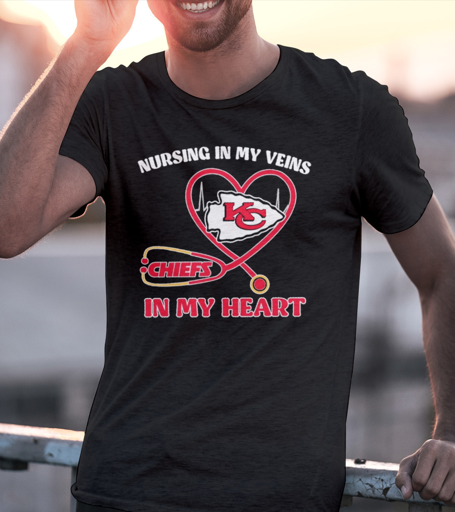 Nursing In My Veins Chiefs In My Heart KC Logo Heartbeat Stethoscope T-Shirt