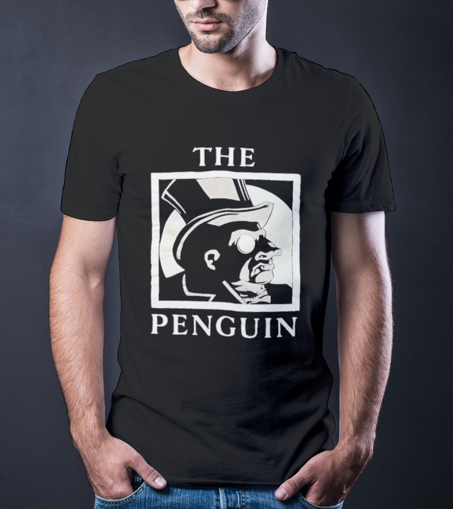 Batman Returns The Penguin Villain Silhouette Art T-Shirt