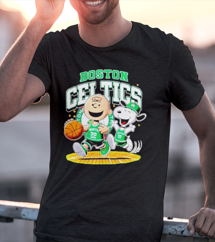 Boston Celtics Charlie Brown Snoopy Basketball Fan Fun T-Shirt