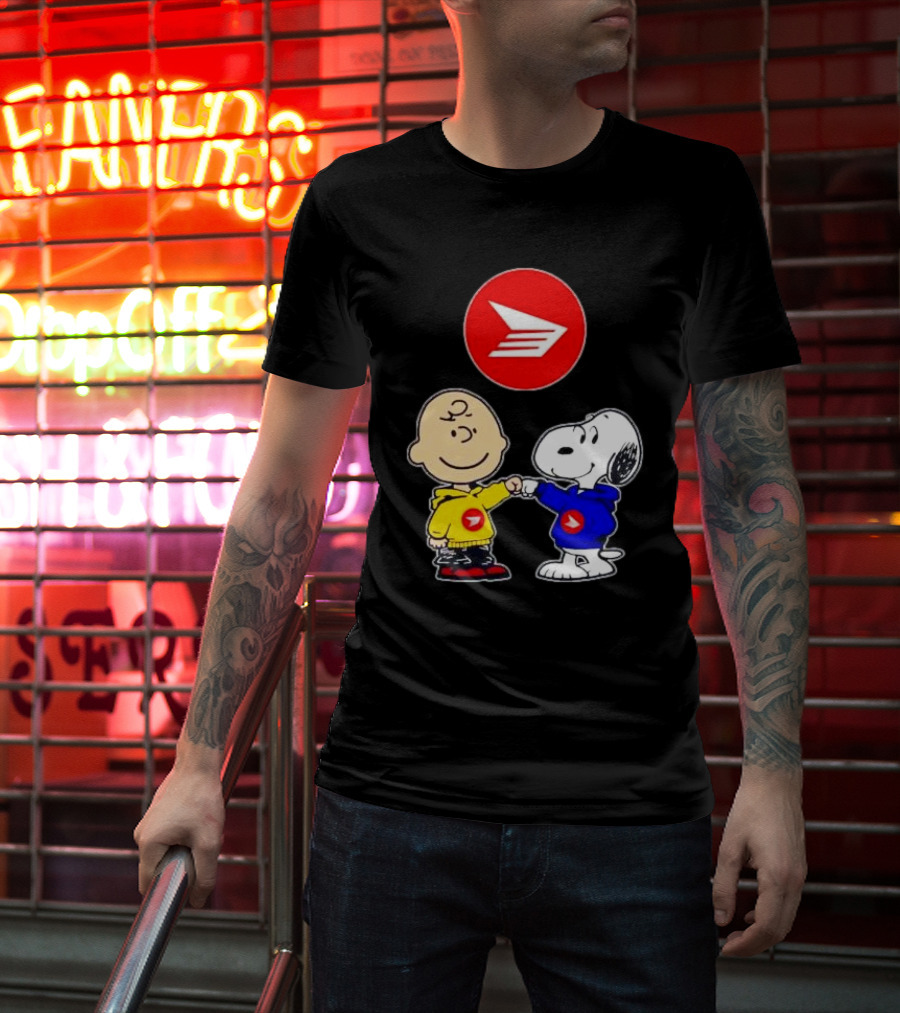 Canada Post Charlie Brown And Snoopy T-Shirt