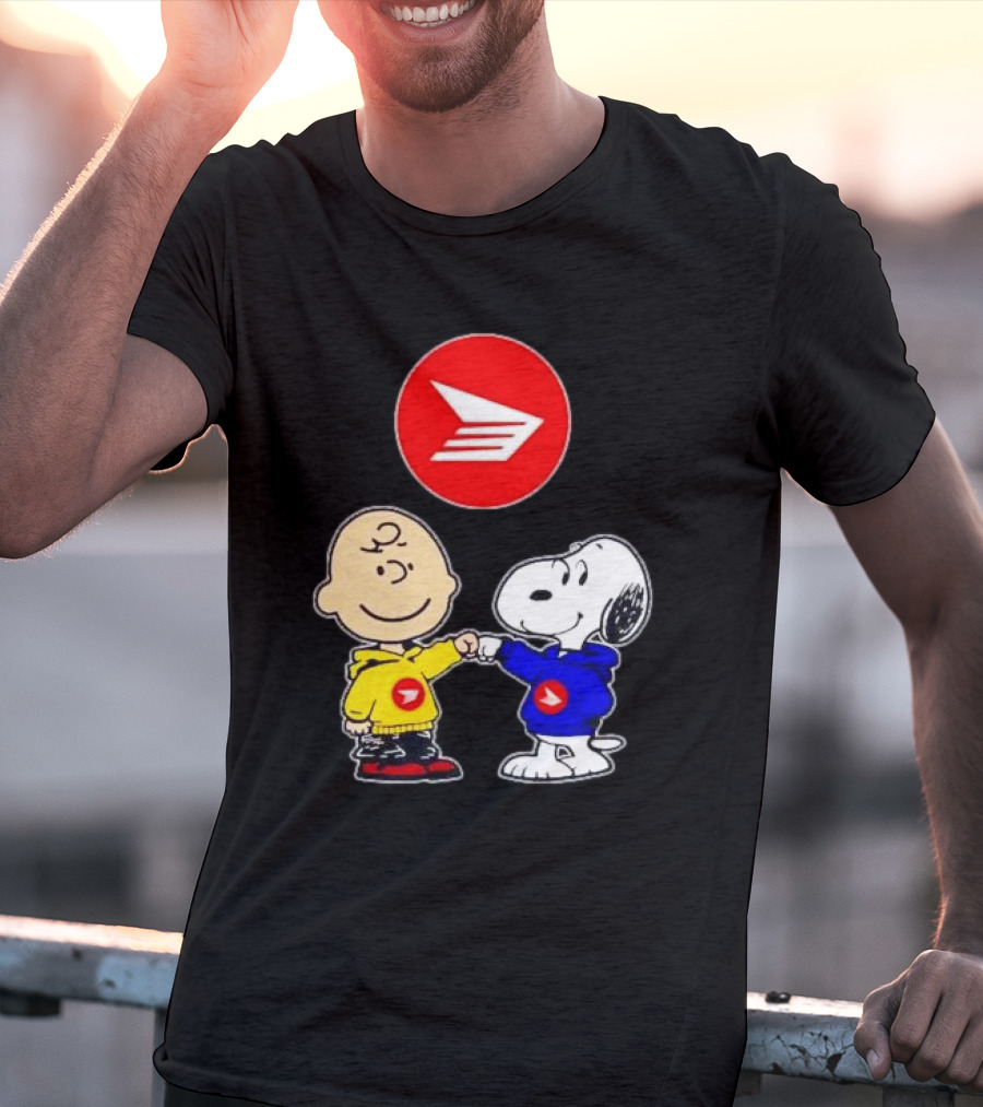 Canada Post Charlie Brown And Snoopy T-Shirt