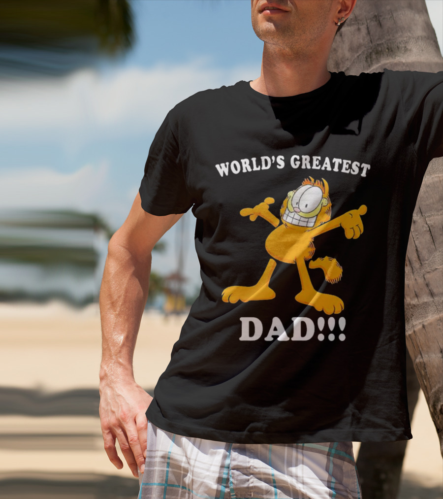 World's Greatest Dad Garfield Enthusiastic Pose T-Shirt