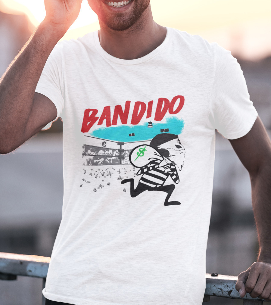 Bandido Ándale Wrestling Heist Comic Style With Luchador Ring And Money Bag T-Shirt