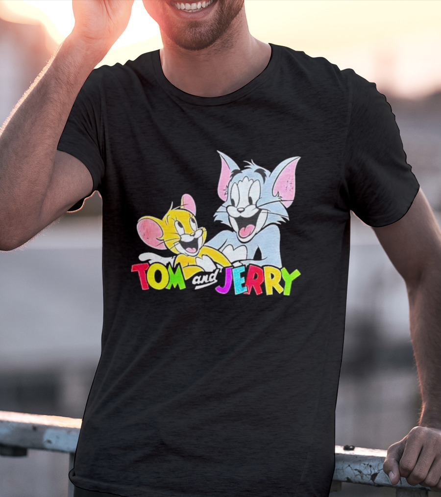 Tom And Jerry Colorful Smiling Cartoon Characters T-Shirt
