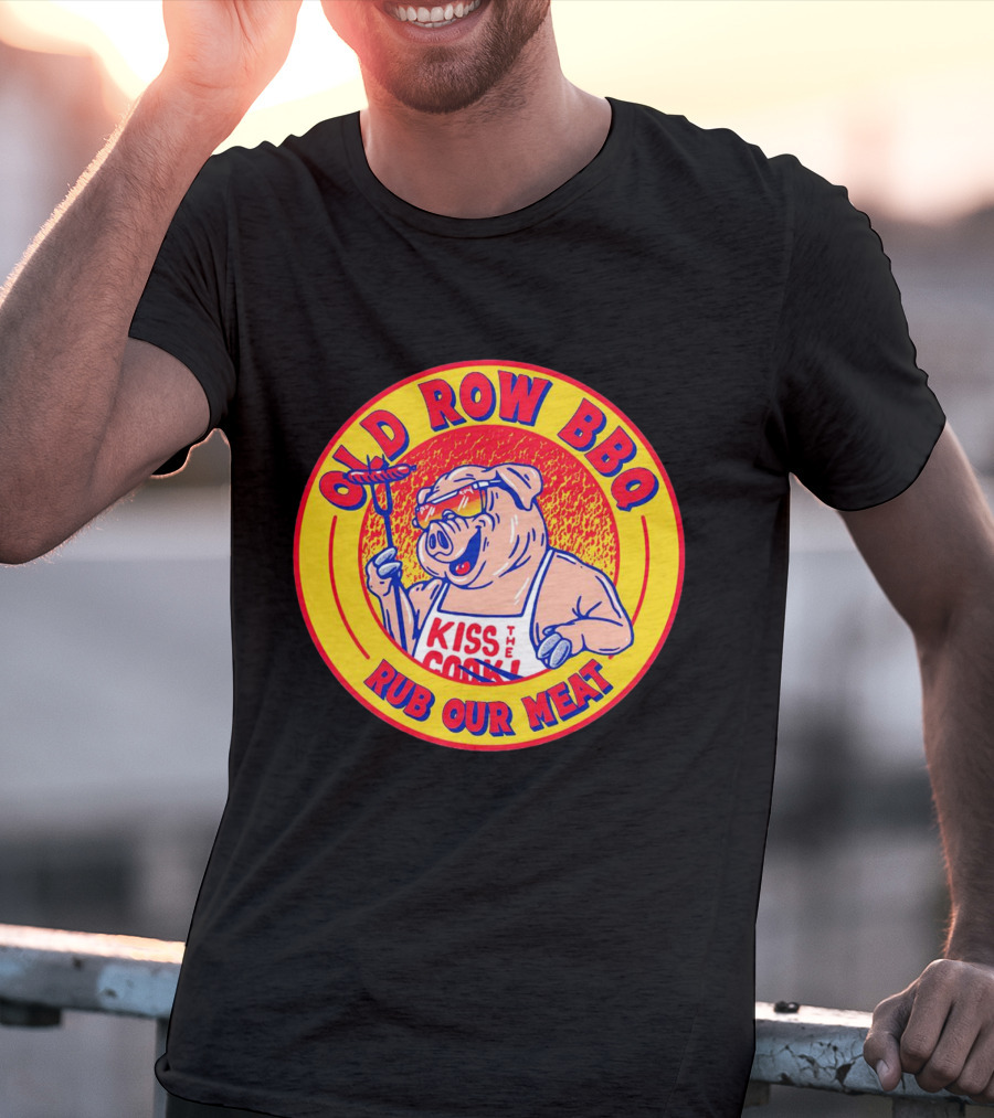 OLD ROW BBQ Rub Our Meat Kiss The Cook Pig Apron T-Shirt