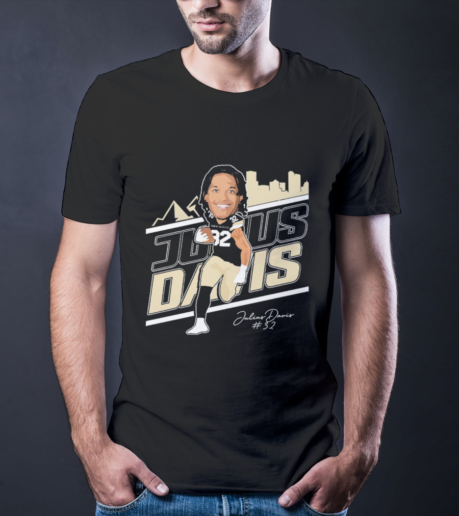 Julius Davis 32 Montana State Bobcats Football Player Skyline Signature T-Shirt