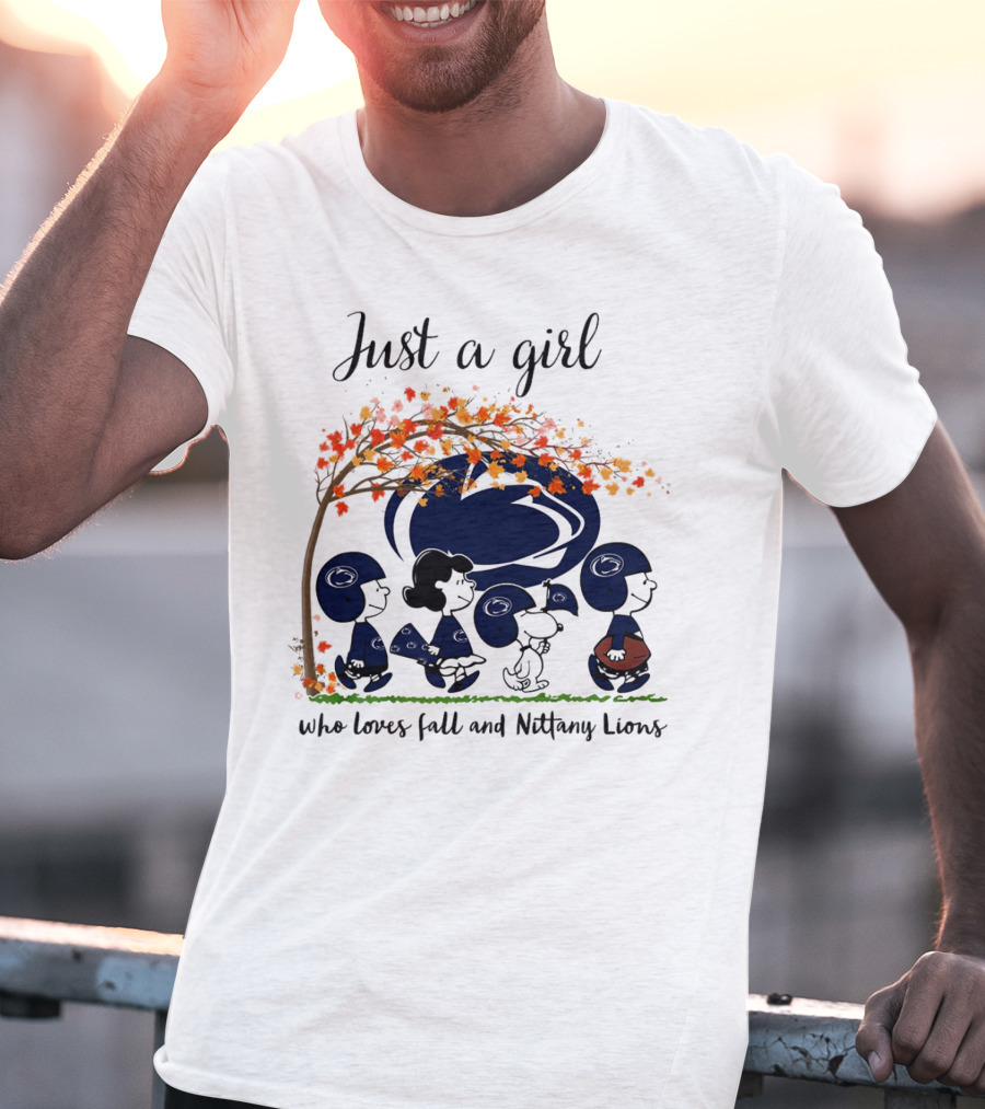 Just A Girl Who Loves Fall And Nittany Lions Peanuts Cartoon Halloween T-Shirt