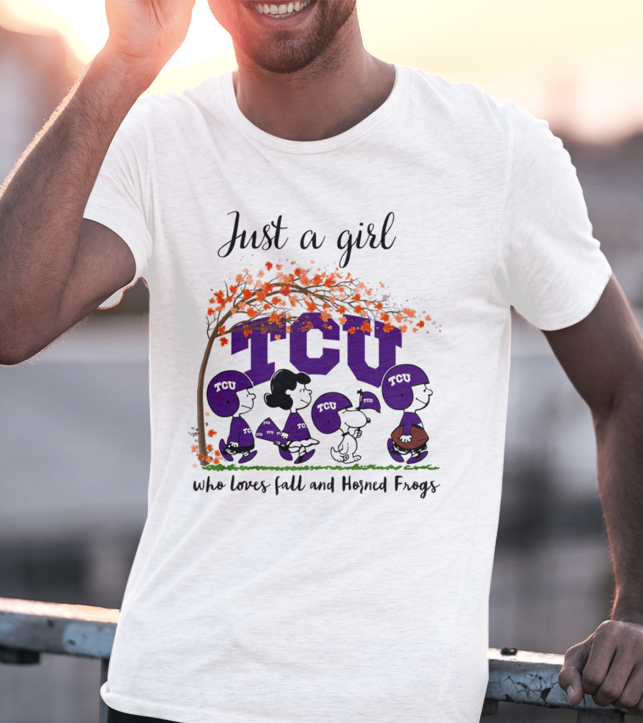 Just A Girl Who Loves Fall TCU Horned Frogs Peanuts Cartoon T-Shirt
