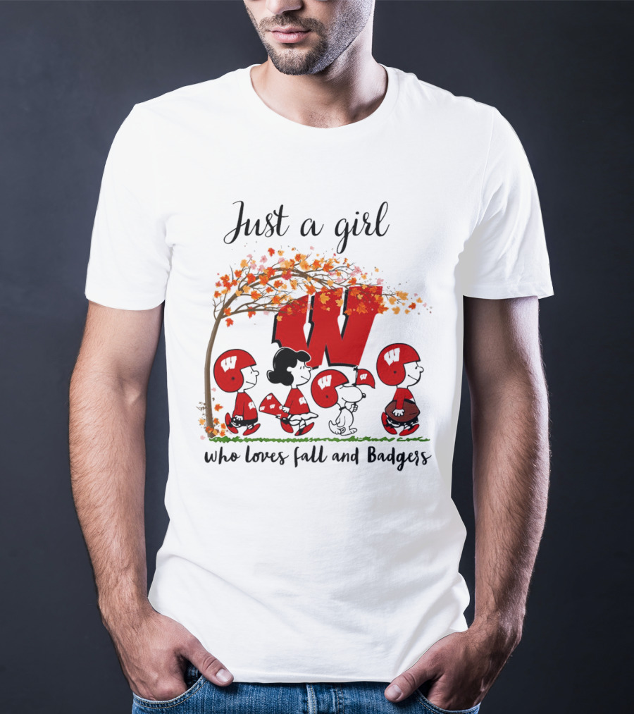 Just A Girl Who Loves Fall And Wisconsin Badgers Peanuts Cartoon T-Shirt