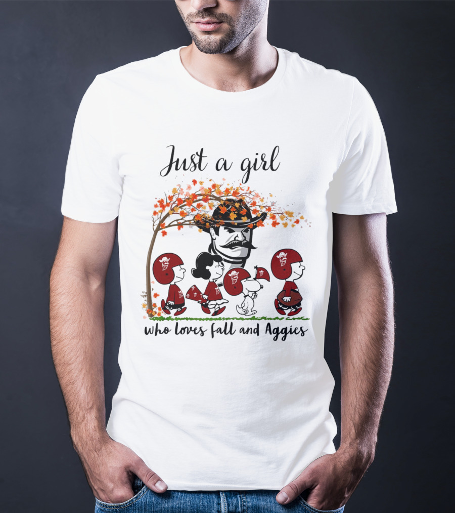 Just A Girl Who Loves Fall And Aggies Peanuts Cartoon T-Shirt