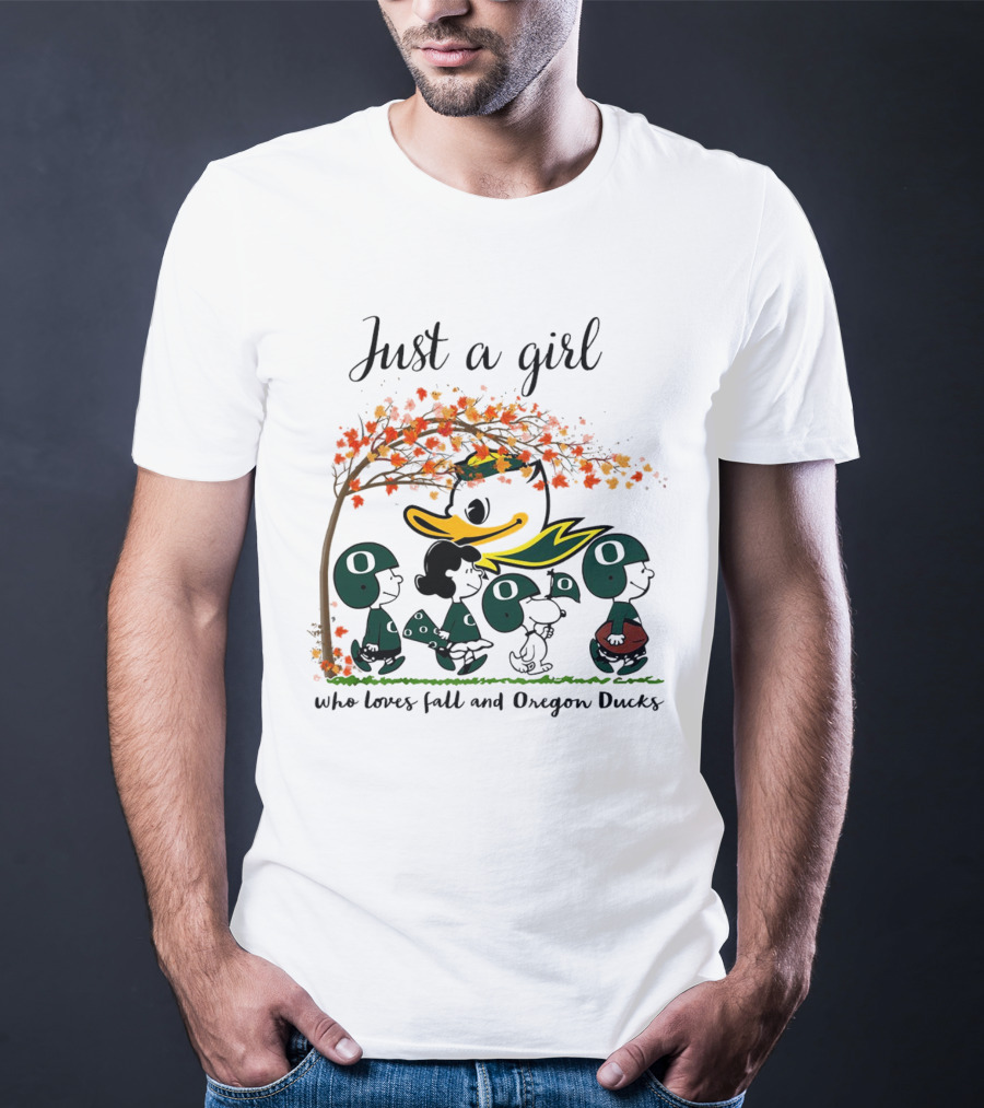 Just A Girl Who Loves Fall And Oregon Ducks Peanuts Cartoon T-Shirt