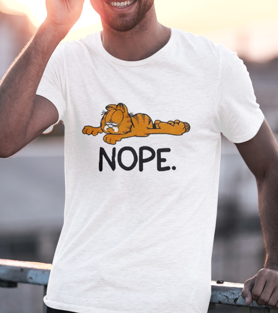 Garfield Sad Nope Classic Comic Lazy Mood T-Shirt