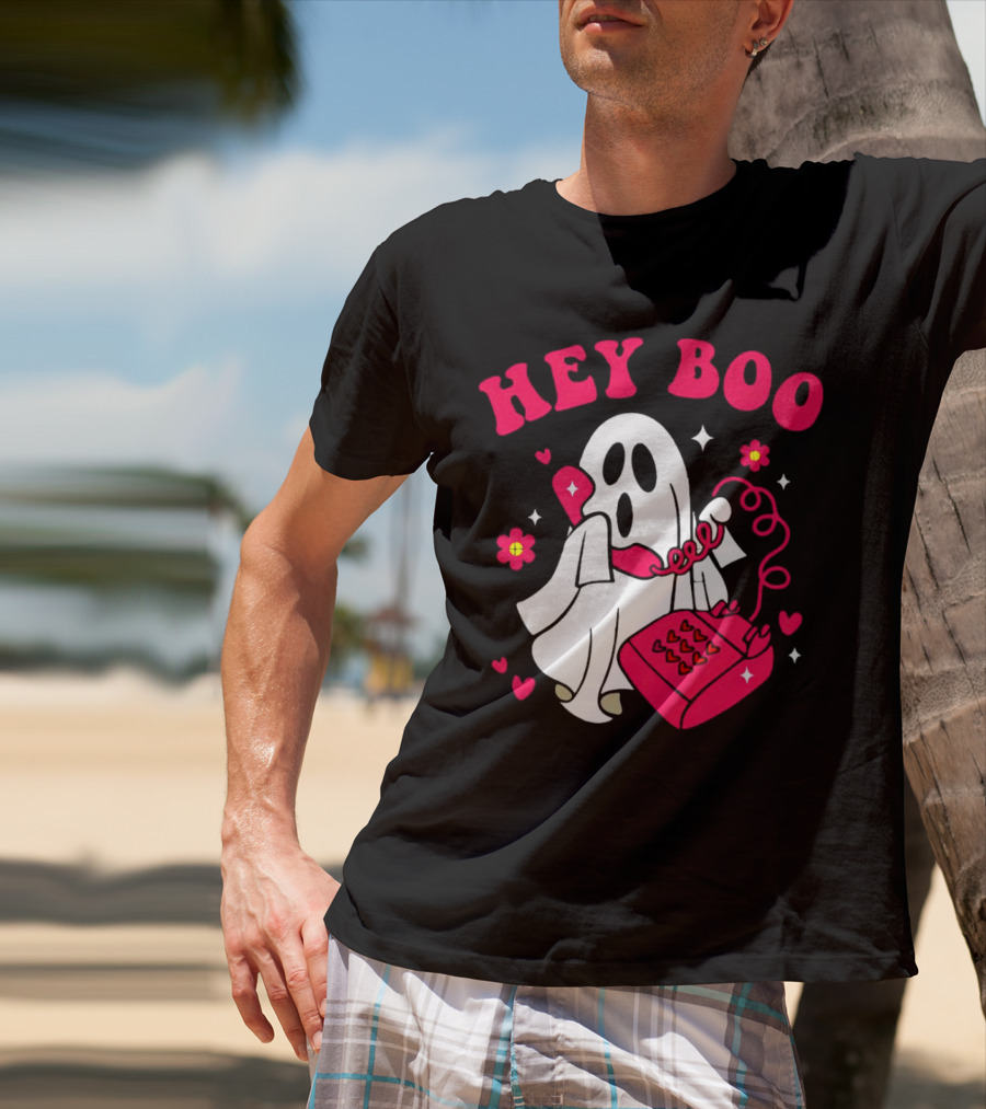 Hey Boo Ghost Talking On Pink Phone With Hearts And Flowers Halloween T-Shirt