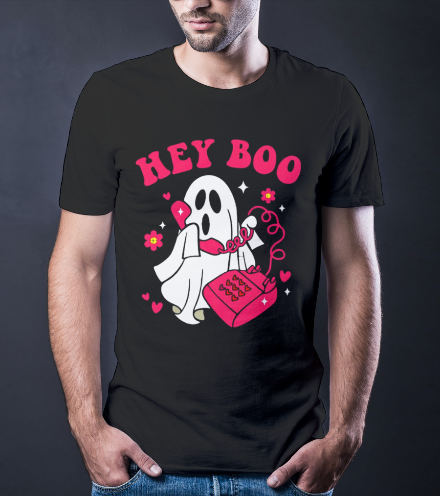 Hey Boo Ghost Talking On Pink Phone With Hearts And Flowers Halloween T-Shirt