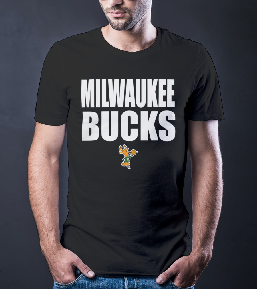 Milwaukee Bucks Mitchell And Ness Hardwood Classic Vintage T-Shirt