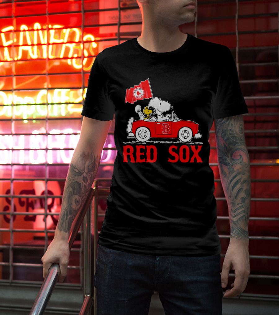 Red Sox Snoopy Woodstock Boston Red Sox Peanuts Car T-Shirt