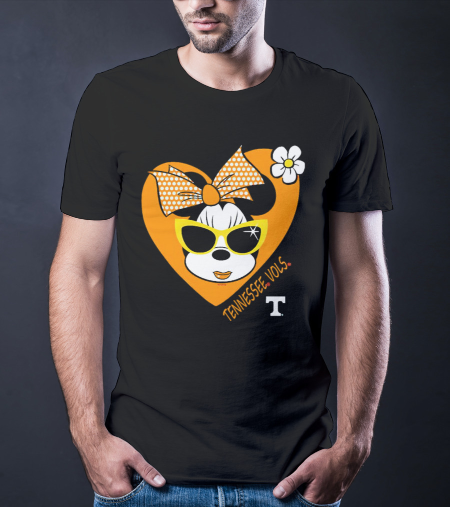 Minnie Mouse Tennessee Vols Heart And Sunglasses Fan T-Shirt