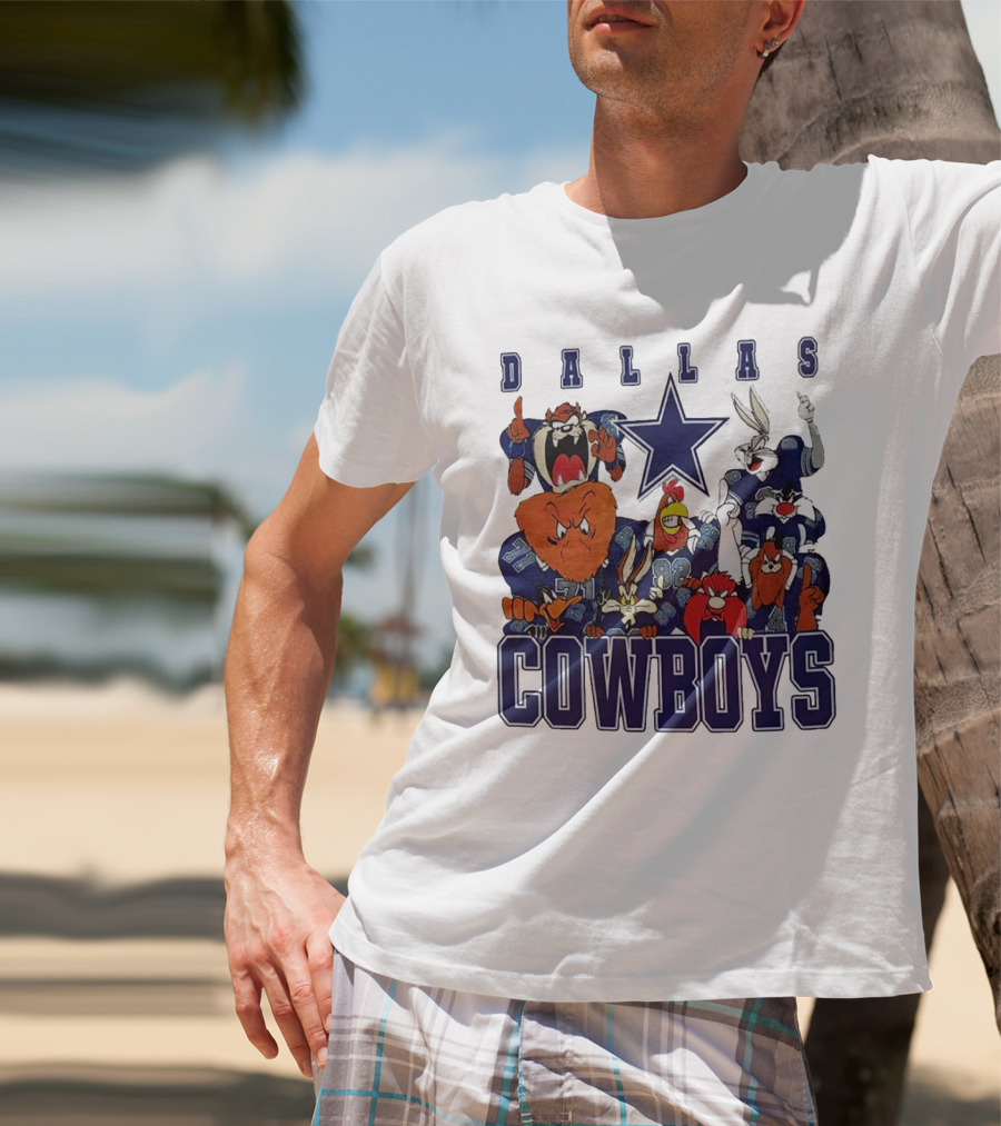 Dallas Cowboys Looney Tunes Characters NFL Football Team Fan T-Shirt