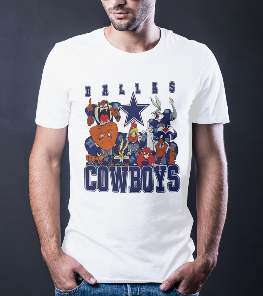 Dallas Cowboys Looney Tunes Characters NFL Football Team Fan T-Shirt