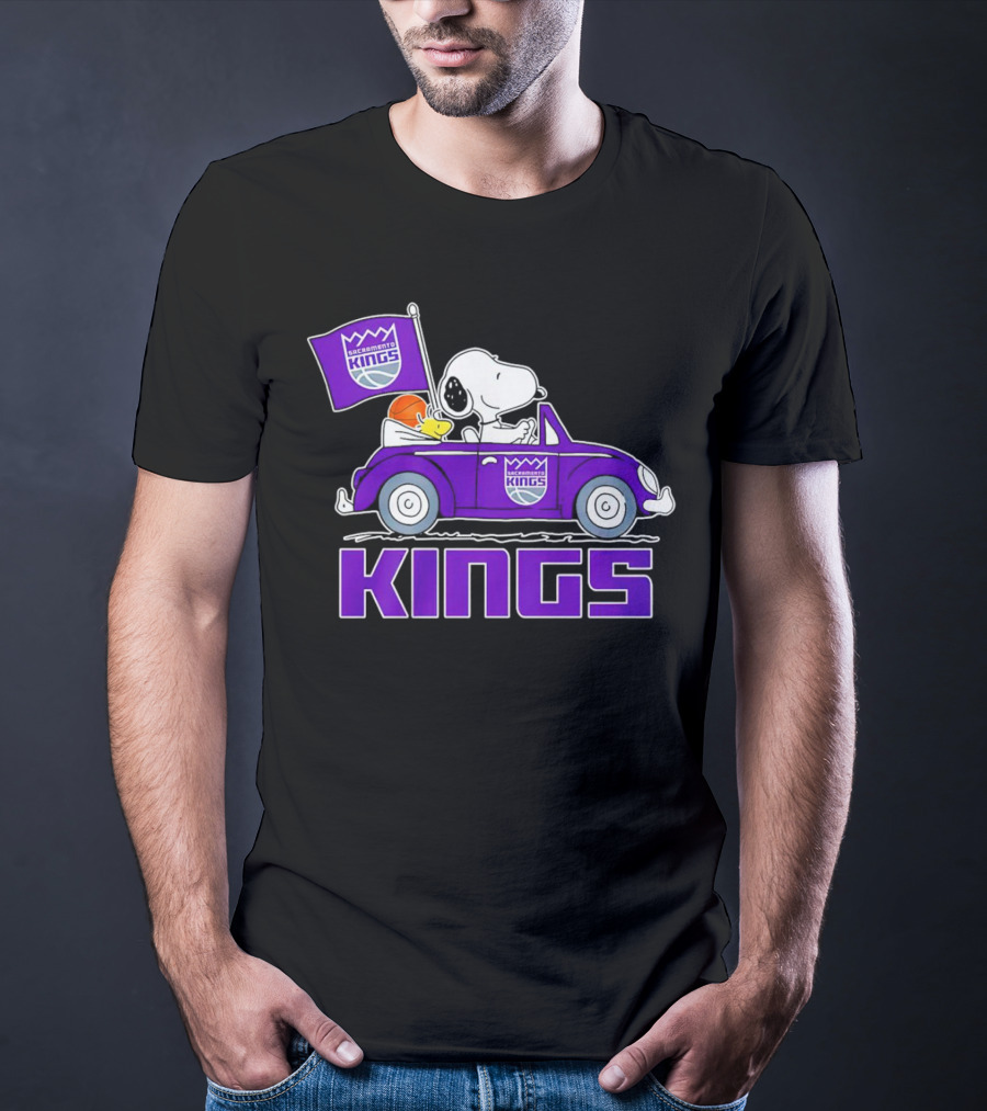 Sacramento Kings Snoopy Dog Driving Car With Flag And Basketball T-Shirt