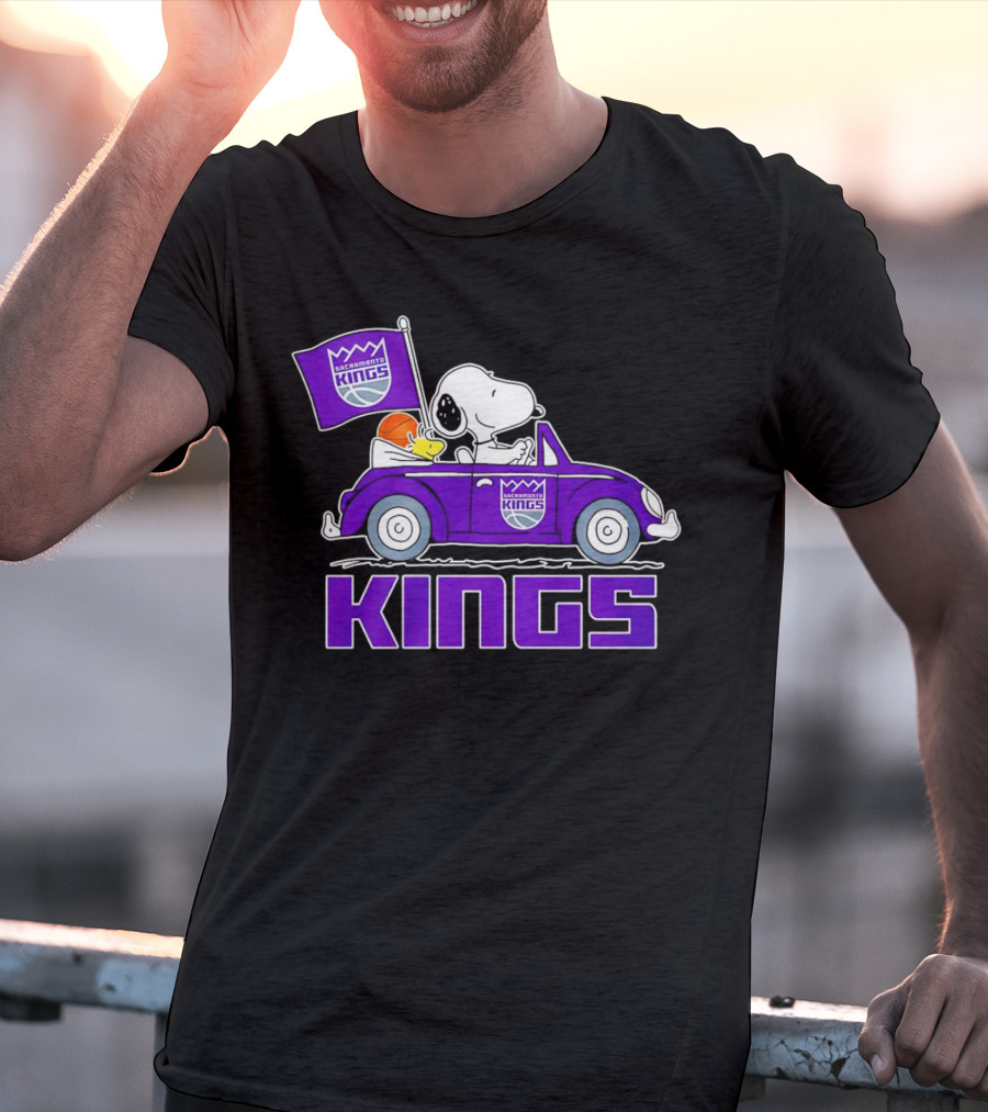 Sacramento Kings Snoopy Dog Driving Car With Flag And Basketball T-Shirt
