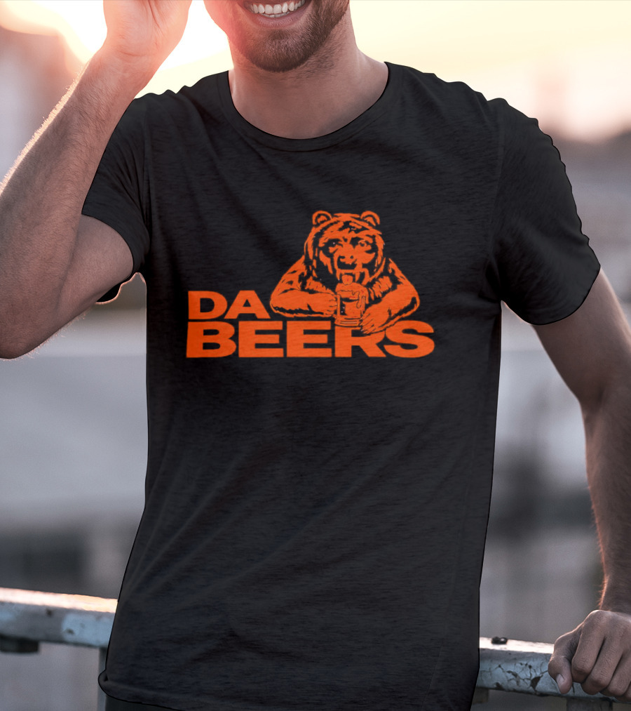 Da Beers Chicago Bears Football Beer Drinking Bear T-Shirt