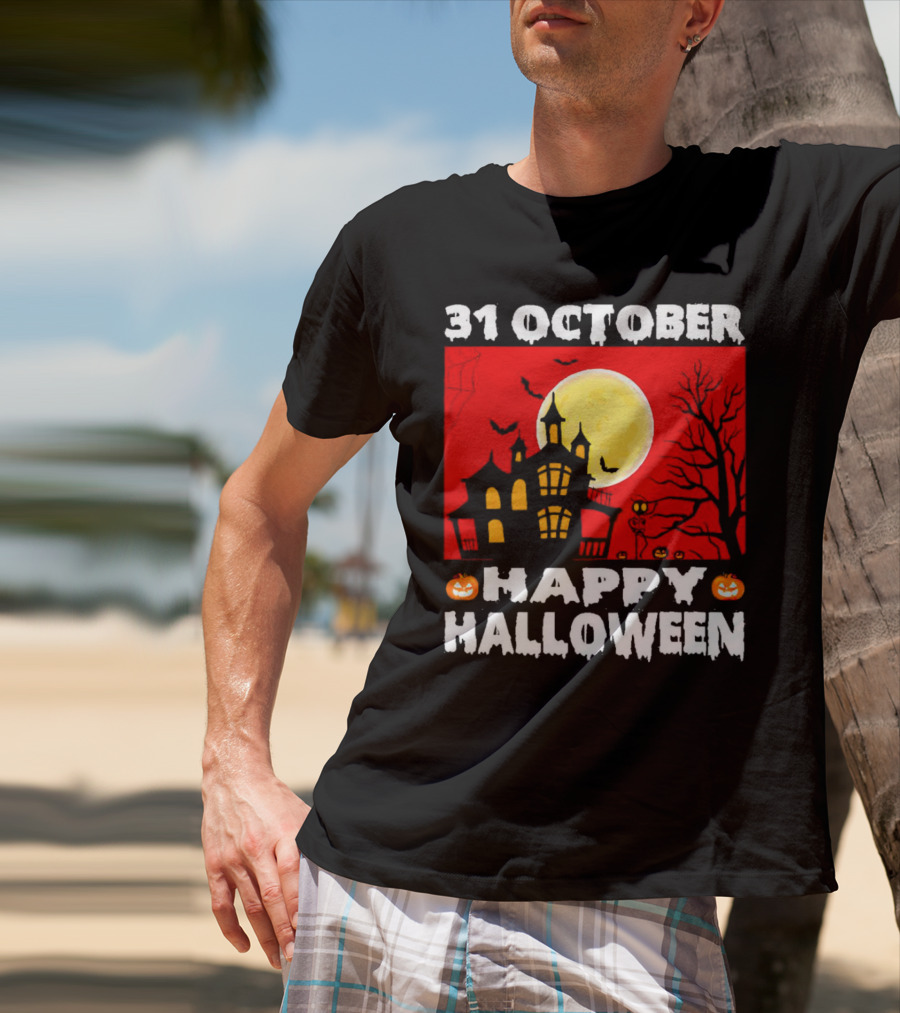 31 October Happy Halloween Haunted House Full Moon Pumpkins Bats Spooky Tree T-Shirt