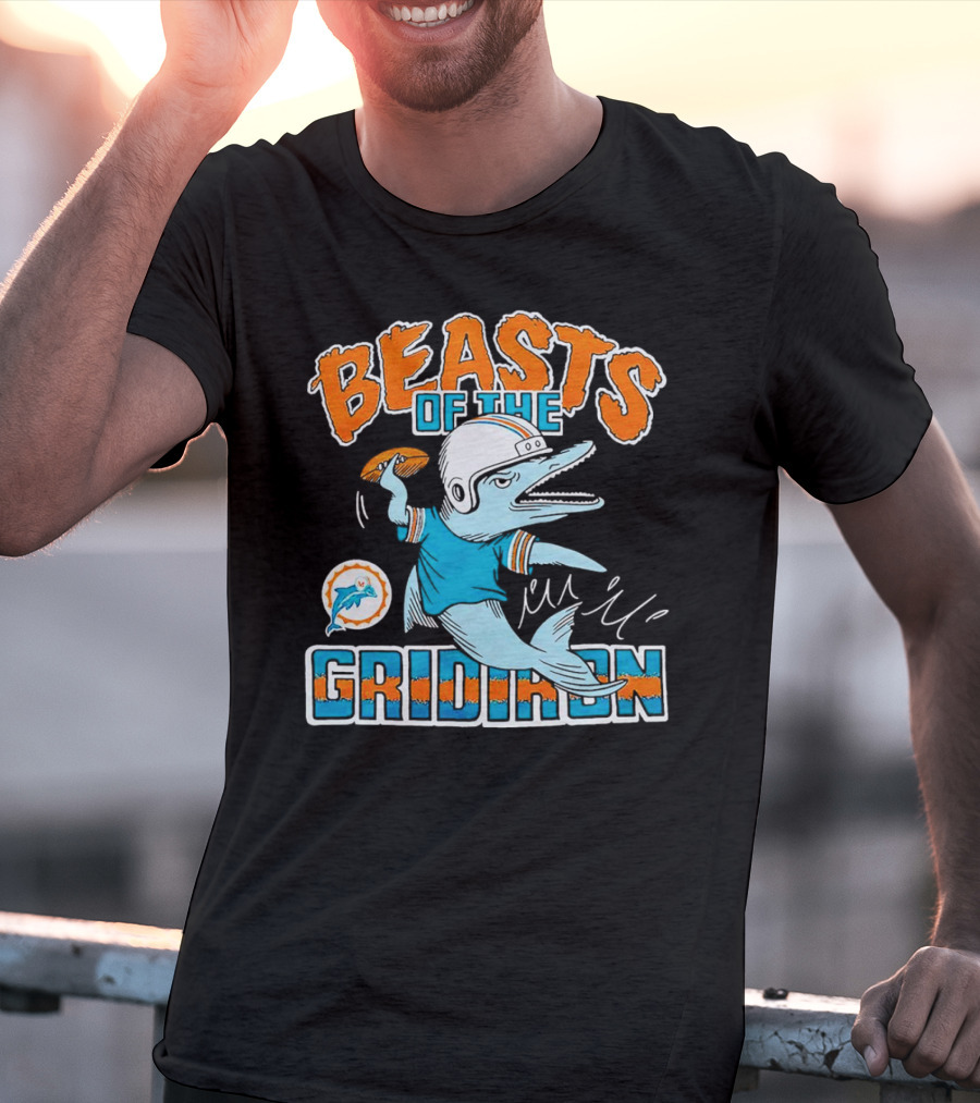 Miami Dolphins Beasts Of The Gridiron Football Dolphin Throwing Pass T-Shirt