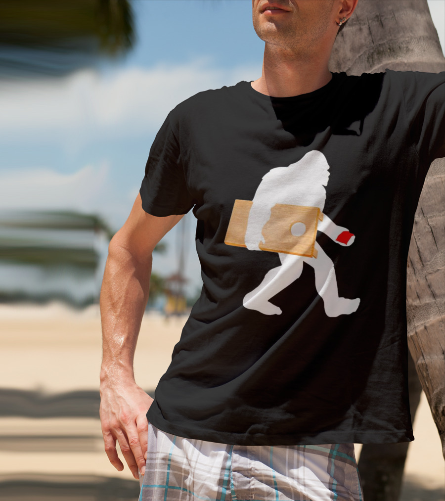 Bigfoot Cornhole Players Lawn Game Silhouette With Red Cup T-Shirt