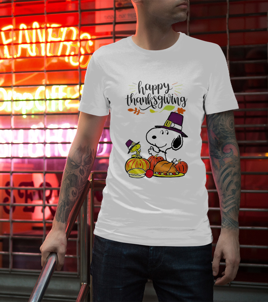 Thanksgiving Snoopy And Woodstock With Pilgrim Hats Feast T-Shirt