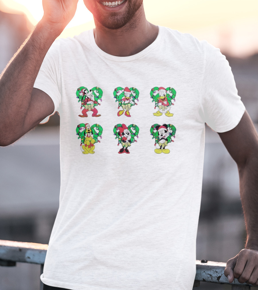 Mickey And Friends Festive Christmas Wreath Collection T-Shirt