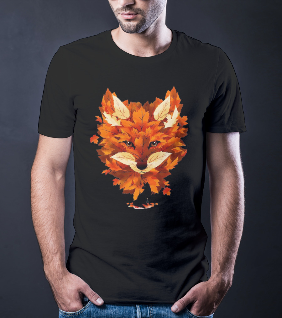 Red Fox Face With Autumn Leaves T-Shirt